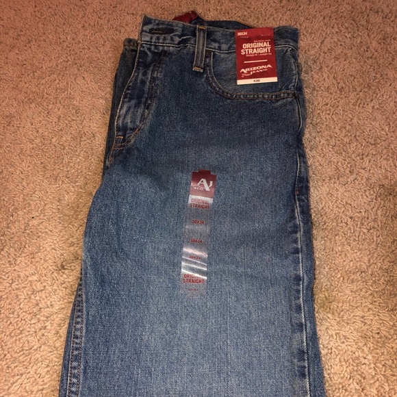Arizona Jeans - Picture 2 of 3